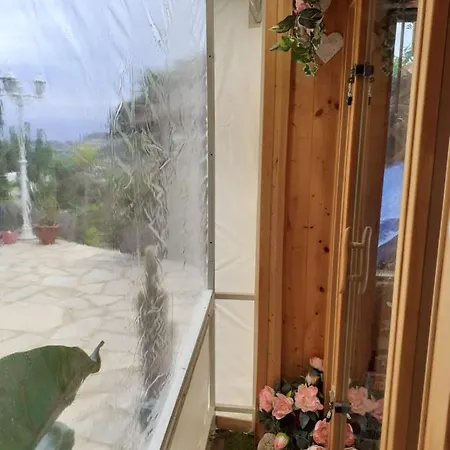 Coeurs De Pirates: Exotic Provencal Retreat Bed & Breakfast Cavalaire-sur-Mer