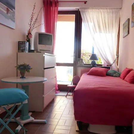 Coeurs De Pirates: Exotic Provencal Retreat