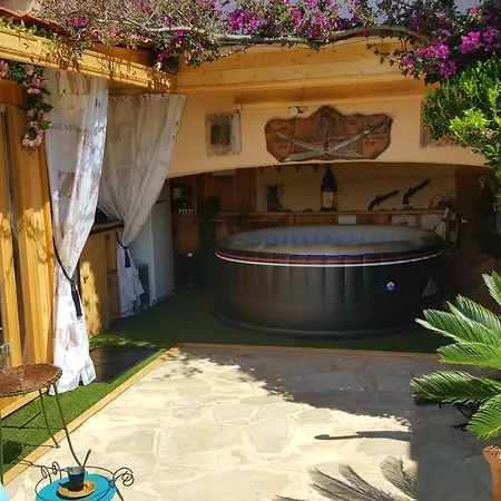 Coeurs De Pirates: Exotic Provencal Retreat Cavalaire-sur-Mer